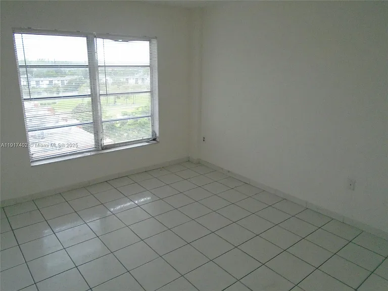 4174 Inverrary Dr #1004 — Photo 15
