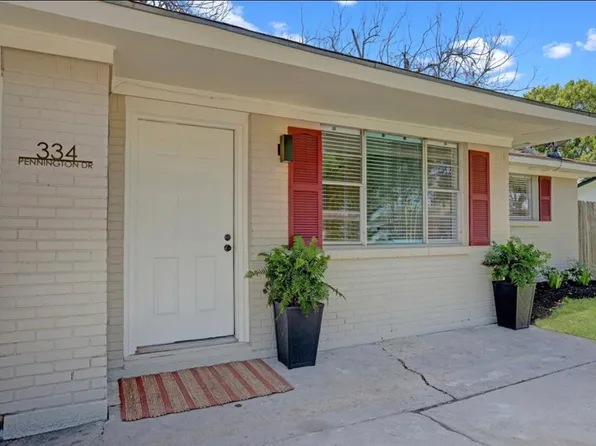 334 Pennington Dr, Alvin, TX 77511