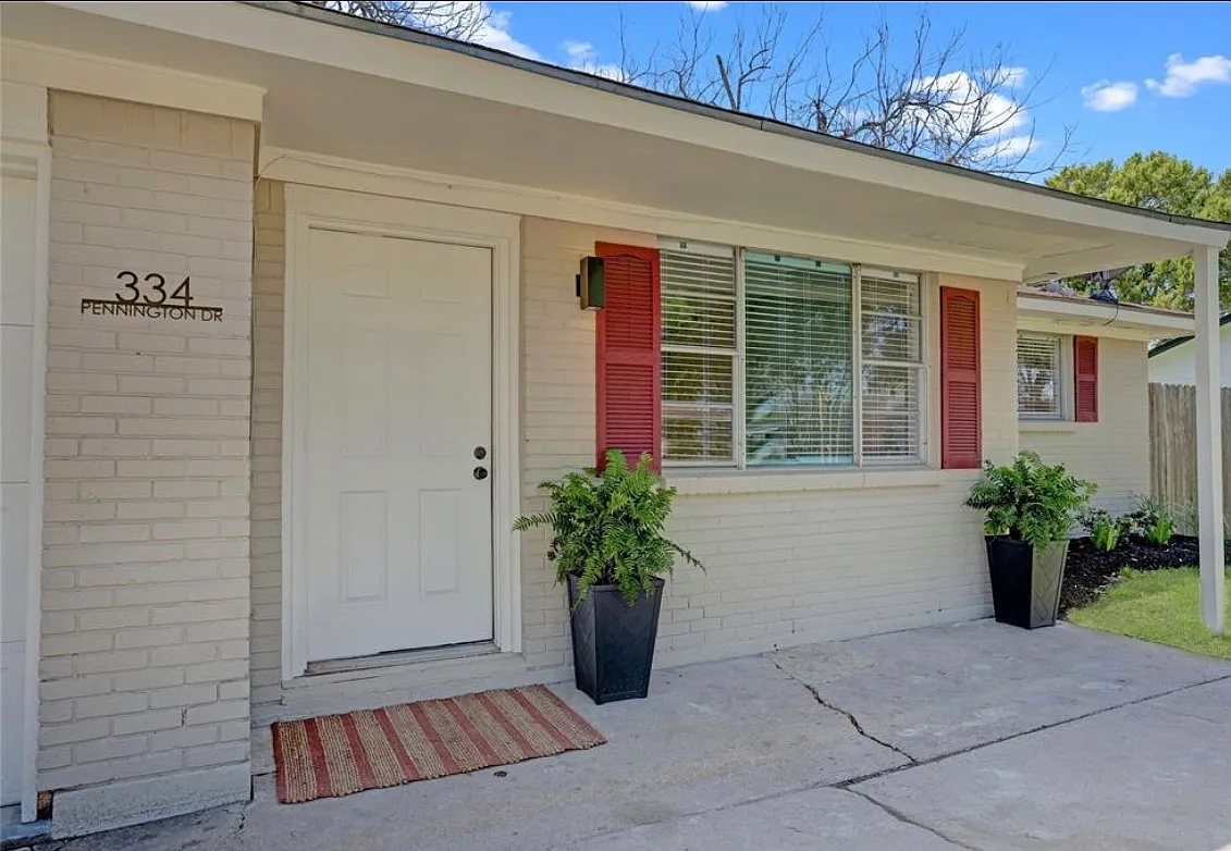 Building Photo - 334 Pennington Dr