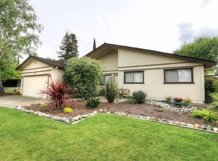 109 Parkshore Cir, Sacramento, CA 95831