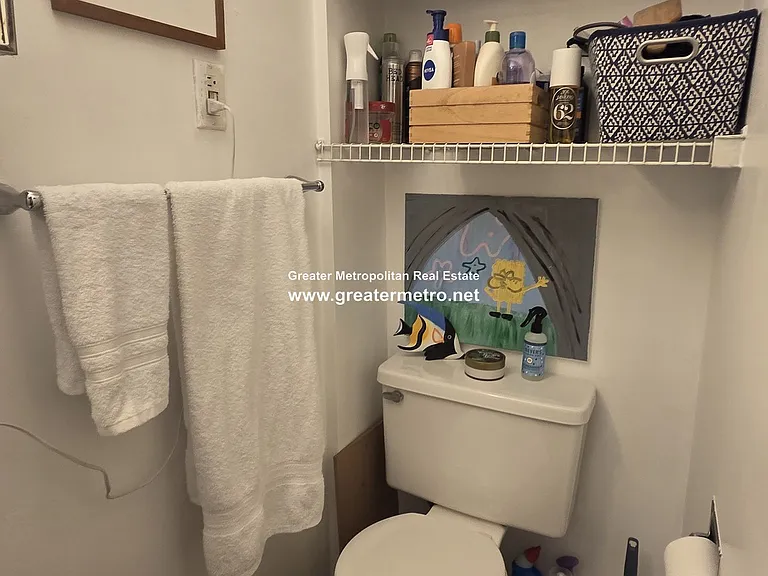 45 Charter St #8 — Photo 10