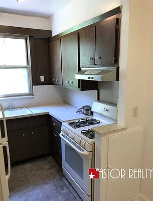 Rented by Astor Realty | media 16