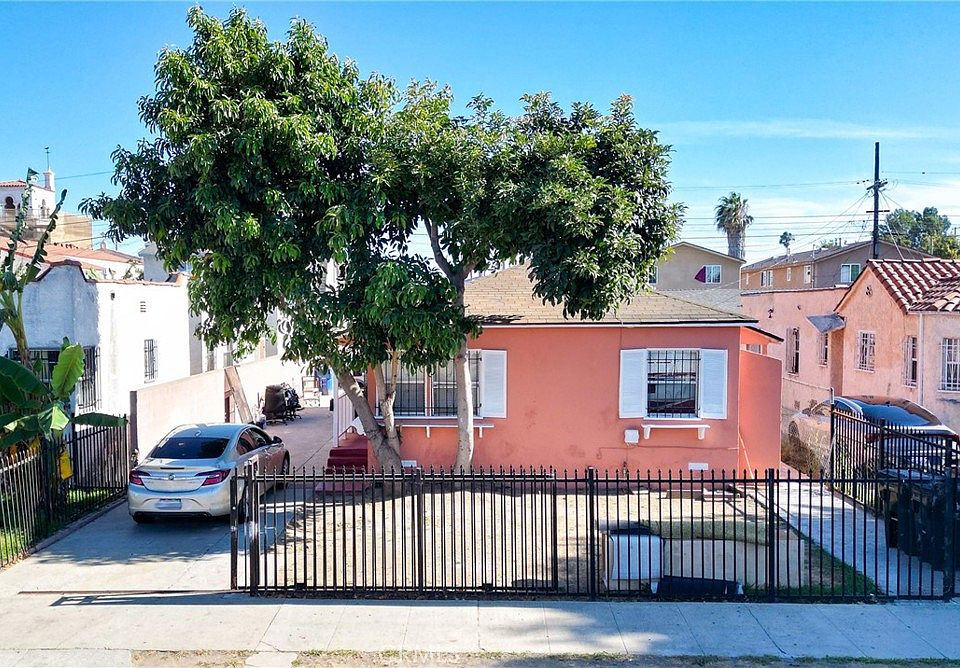 1st image of 1214 W 85th St