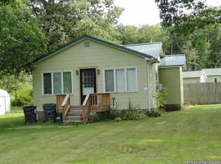 423 Lake Shore Dr, Shawangunk, NY 12566