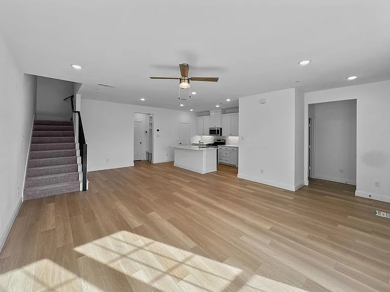 8980 Samara St — Photo 5