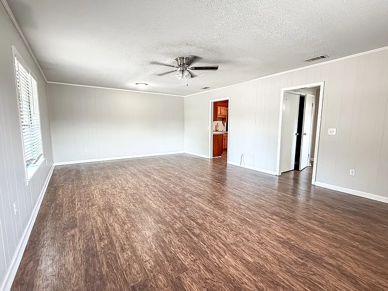113 Ellis Rd #1 — Photo 8