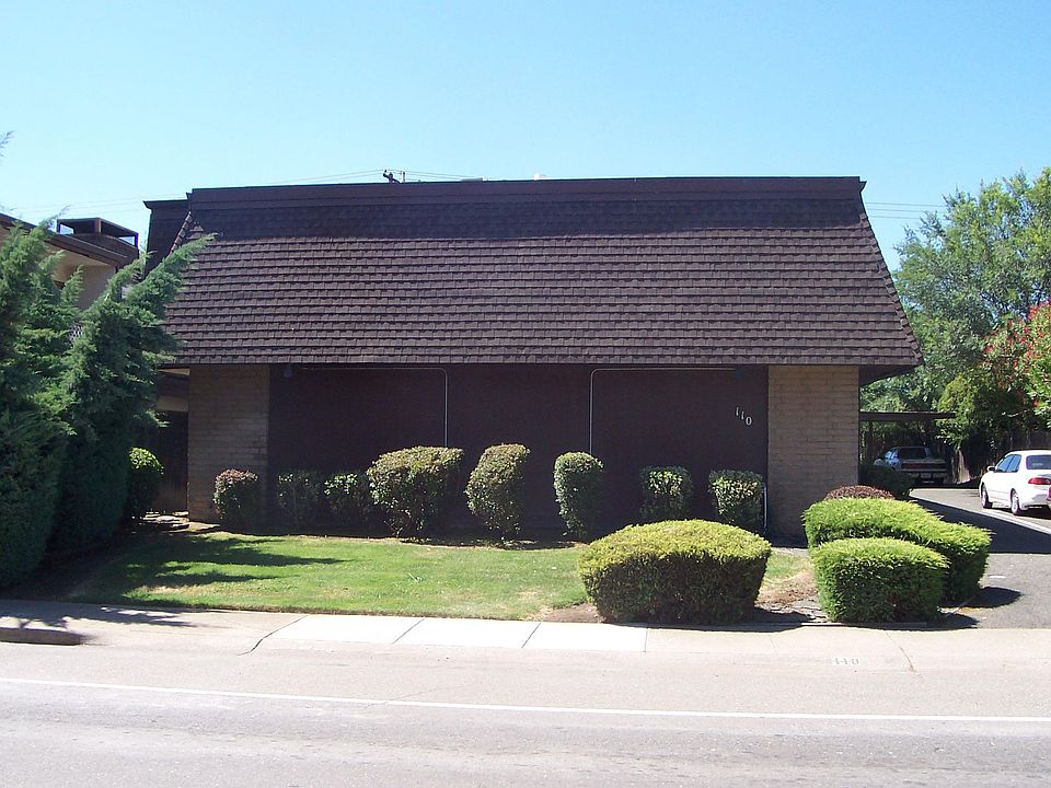 1st image of 110 Estates Dr #C