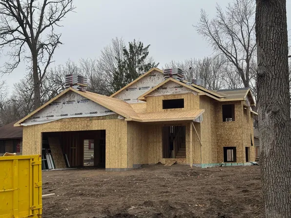 805 9th Ave, Anoka, MN 55303