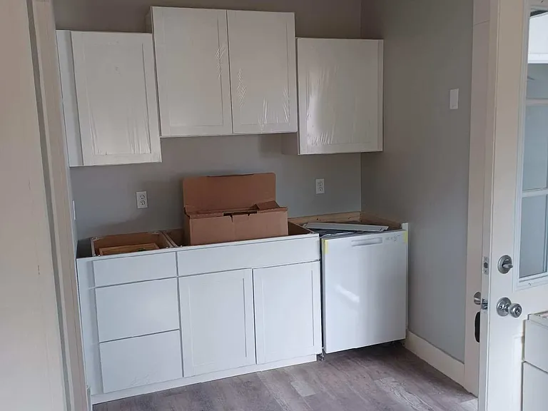 5455 N Montana Ave — Photo 15