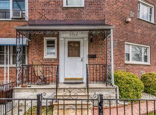 3164 Waterbury Ave, Bronx, NY 10465