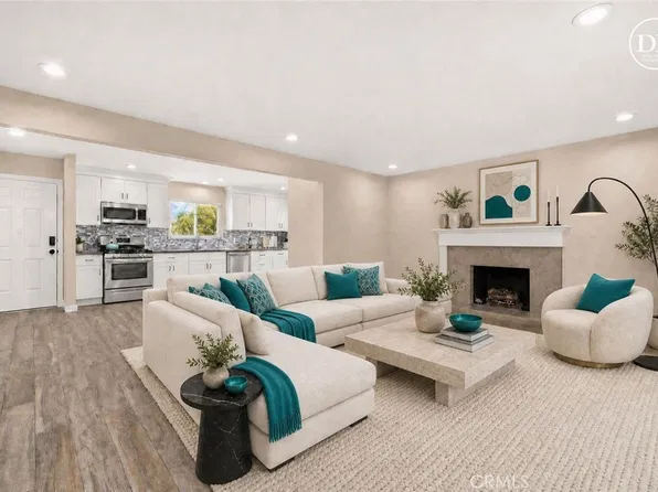 8181 Holland Dr, Huntington Beach, CA 92647