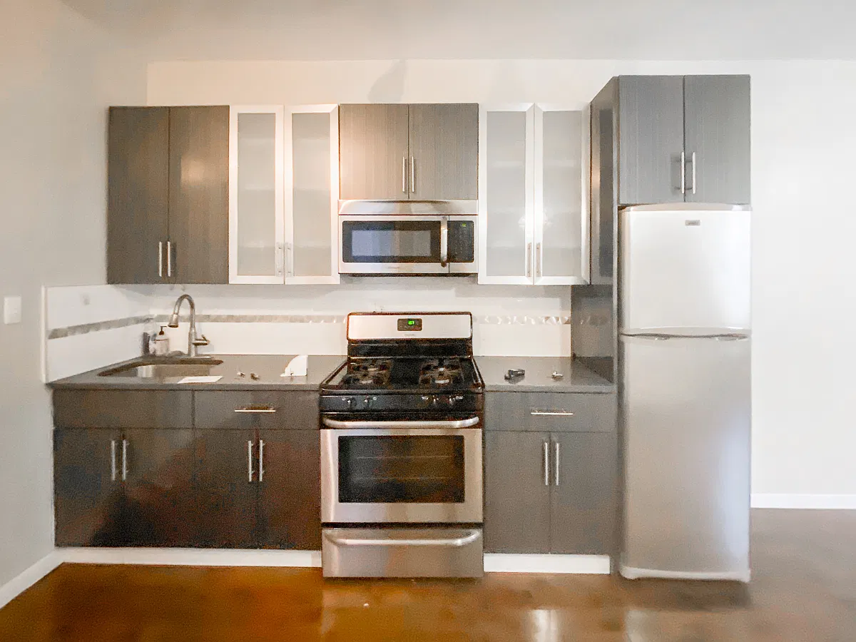 240 Crown Street — Photo 3