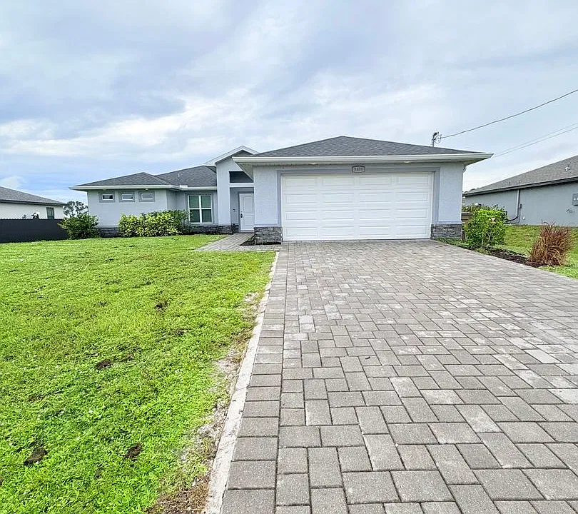3408 NE 12th Ave