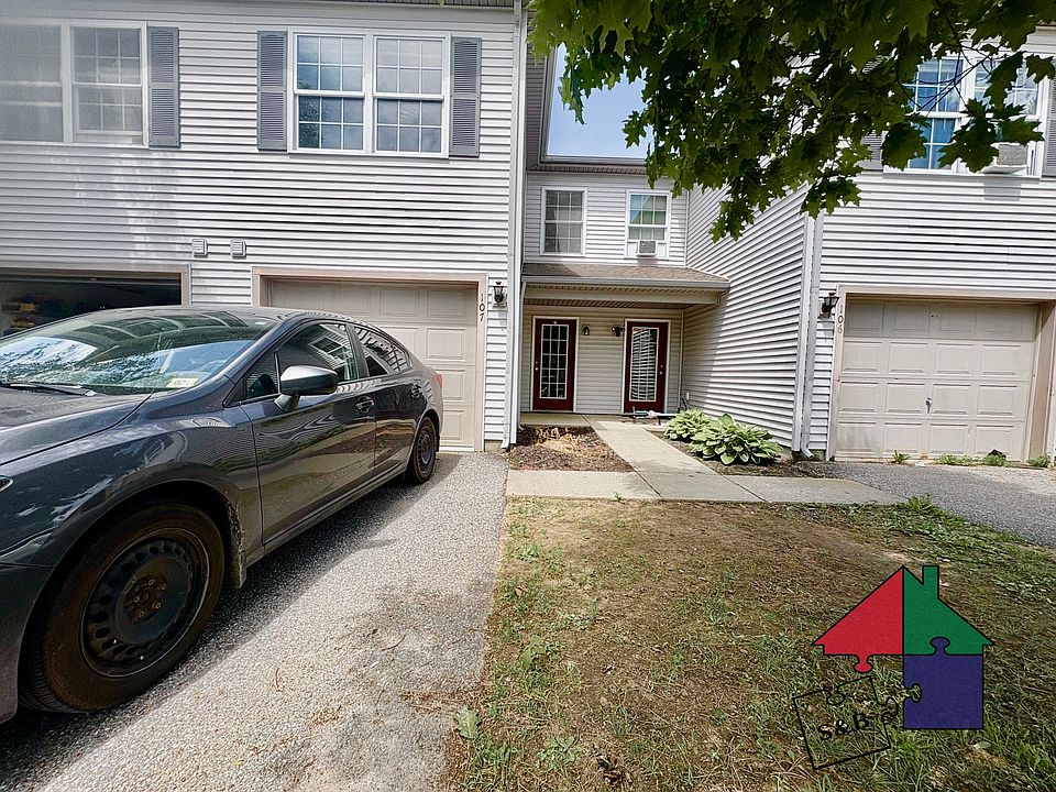 1st image of 33 Green St #107