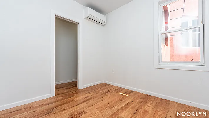 Rented by Nooklyn NYC LLC | media 19