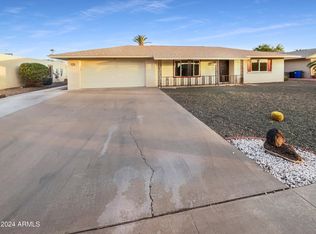 9814 W Hutton Dr, Sun City, AZ 85351