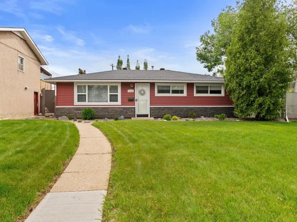 11219 134a Ave NW, Edmonton, AB T5E 1M4