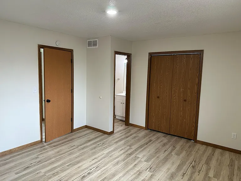 303 Foxfire Dr — Photo 12