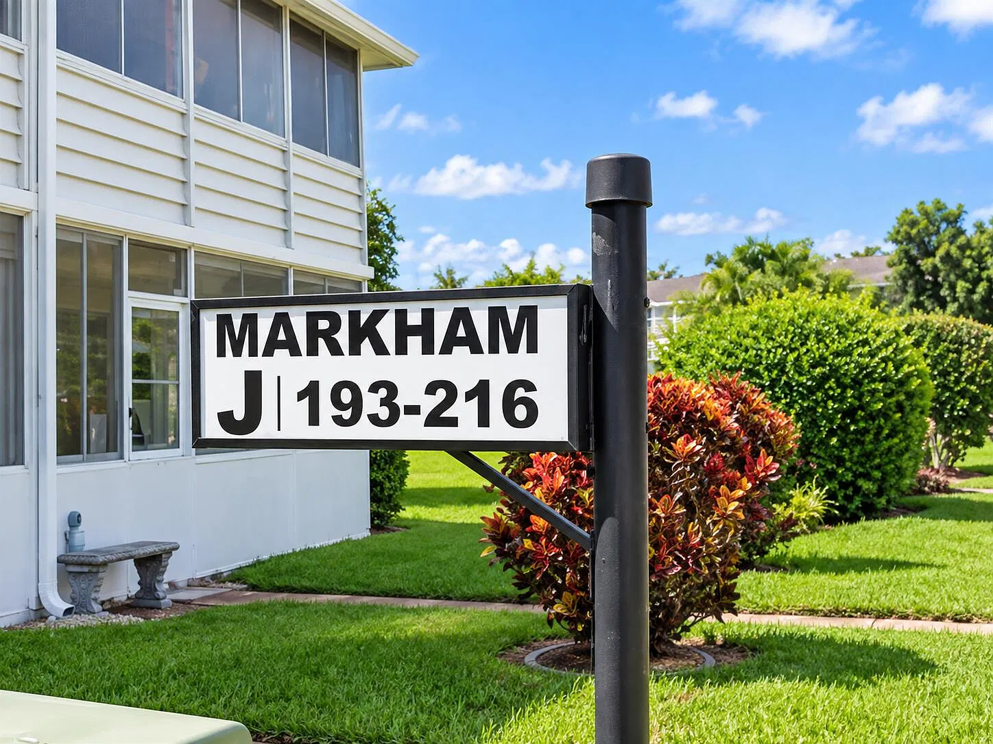 1 bed, 1.0 bath, 585 sqft, $1,600 — Photo 1