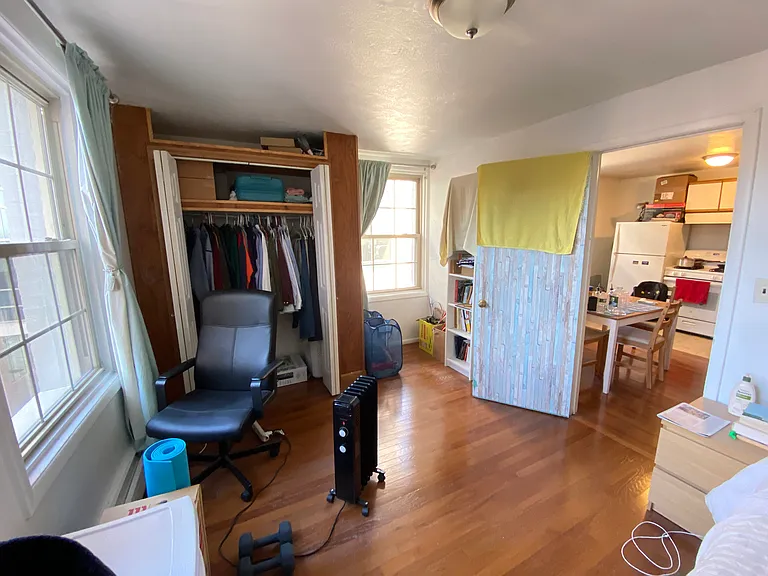 131 Court St #2C — Photo 3