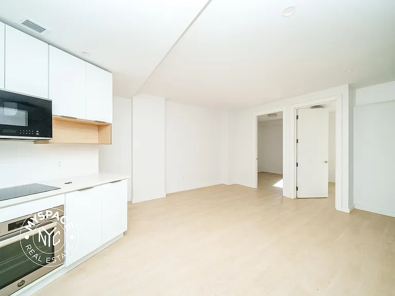 280 Meeker Ave #801 — Photo 5