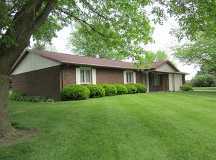 610 Devon Dr, Saint Joseph, IL 61873