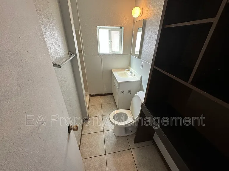 117 40th St NW #2 — Photo 6