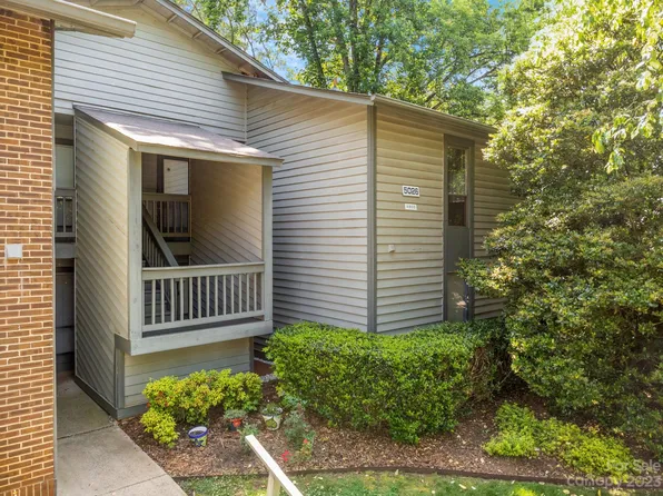 5026 Sardis Rd APT D, Charlotte, NC 28270