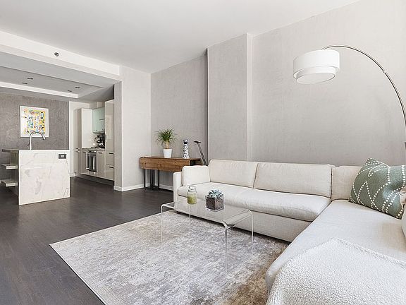 4th image of 444 W 19th St APT 202