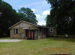 5847 Scott White Rd, Hollywood, SC 29449