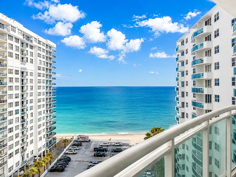 3000 S Ocean Dr #822 — Photo 10