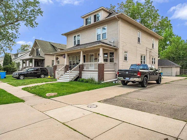35324 Chestnut St — Photo 8