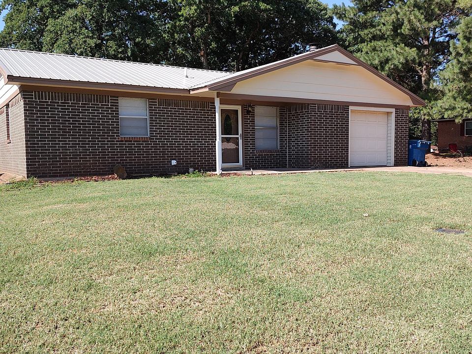 1st image of 1215 Kimberly Dr