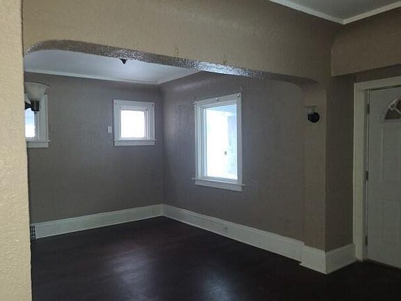 5th image of 3033 North 28th STREET