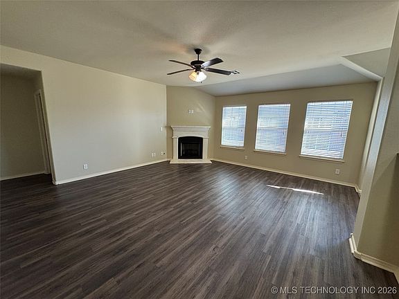 3rd image of 12693 S 85th East Pl