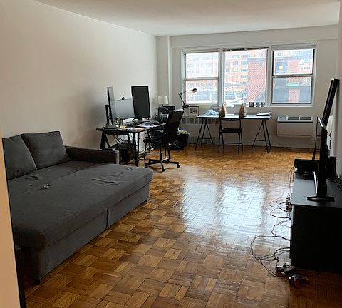 3rd image of 404 E 66th St APT 9J