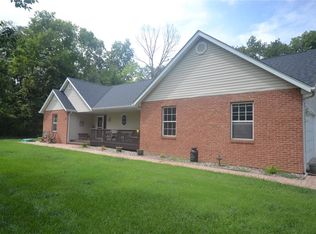 500 Brick Ln, Freeburg, IL