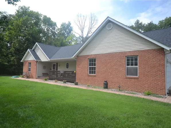 500 Brick Ln, Freeburg, IL 62243