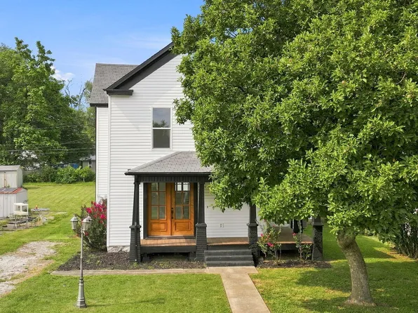 1139 W Lynn Street, Springfield, MO 65802
