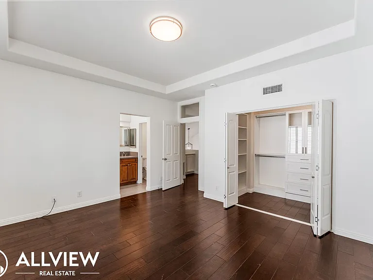 2854 Vicenzo Dr — Photo 21