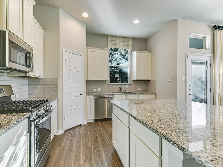 2311 Dillon Pond Ln #A — Photo 7
