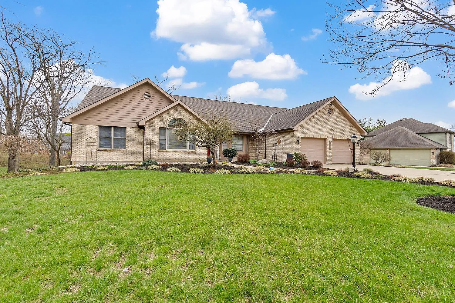 5 bed, 3.5 bath, $4,000 — Photo 3