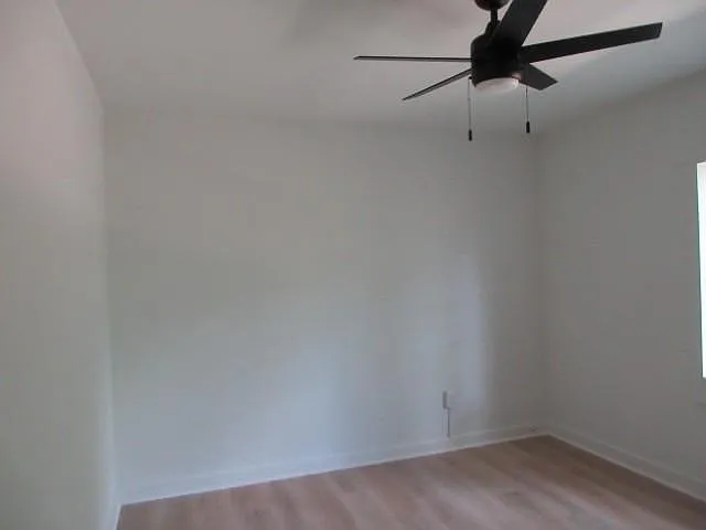 5450 Brookview Dr — Photo 33