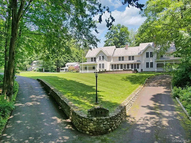 314 Haverstraw Rd — Photo 40