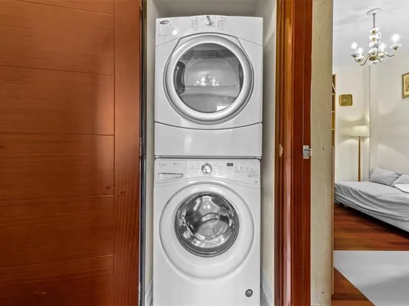 2874 Brighton 3rd Street image 28 of 32