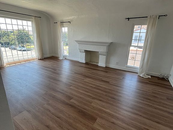 2nd image of 8553 Pickford St #8553