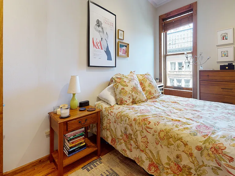 334 W 88th St #9 — Photo 13