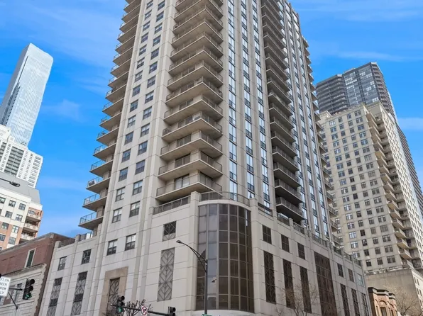 635 N Dearborn St APT 1206, Chicago, IL 60654