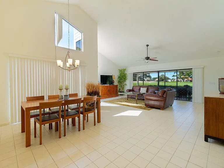 6672 S Pine Ct — Photo 10