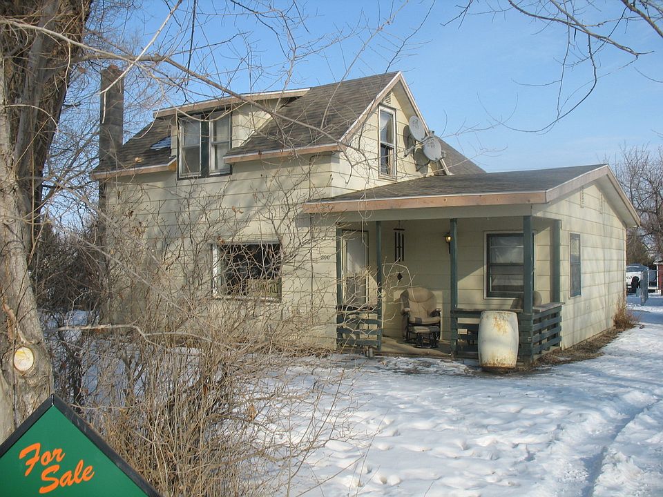 1st image of 306 Tubman St E